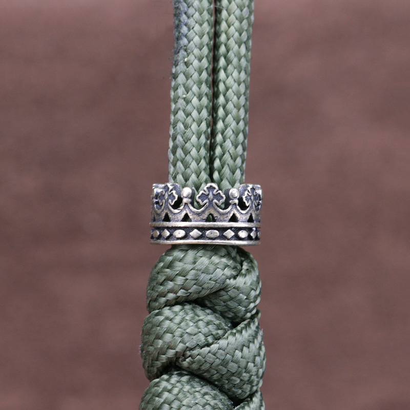 Duże Otwory Królewska Korona M – Paracord Survival Bracelet recenzja i cena